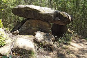 dolmen2